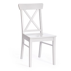 Белый стул выполнен  в сдержанном скандинавском стиле. Спинка и твердое сиденье стула из МДФ, каркас и ножки - из массива гевеи.