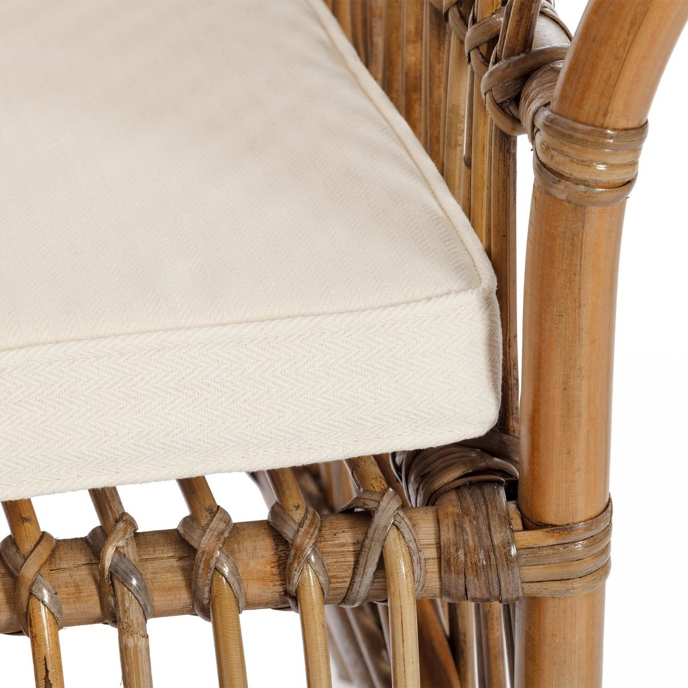 Кресло с подлокотниками из натурального ротанга, сиденье мягкая тканевая подушка
