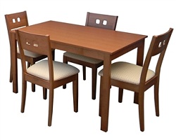 Обеденный стол нераскладывающийся. Столешница стола выполнена из ламинированного МДФ, ножки и подстолье изготовлены из массива гевеи. Цвет Черри